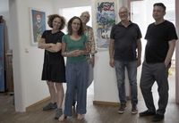 Künstler/innen des ATELIEReins von links nach rechts: Patricia Sant`Ana Scheld, Anna Bieler, Bernd Schneider, Roman Mikos und Mike Wosnitzka. (Astrid Lembcke-Thiel)